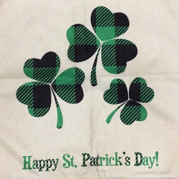 5 HOLIDAY PILLOW COVERS NEW - Picture 6 of 7